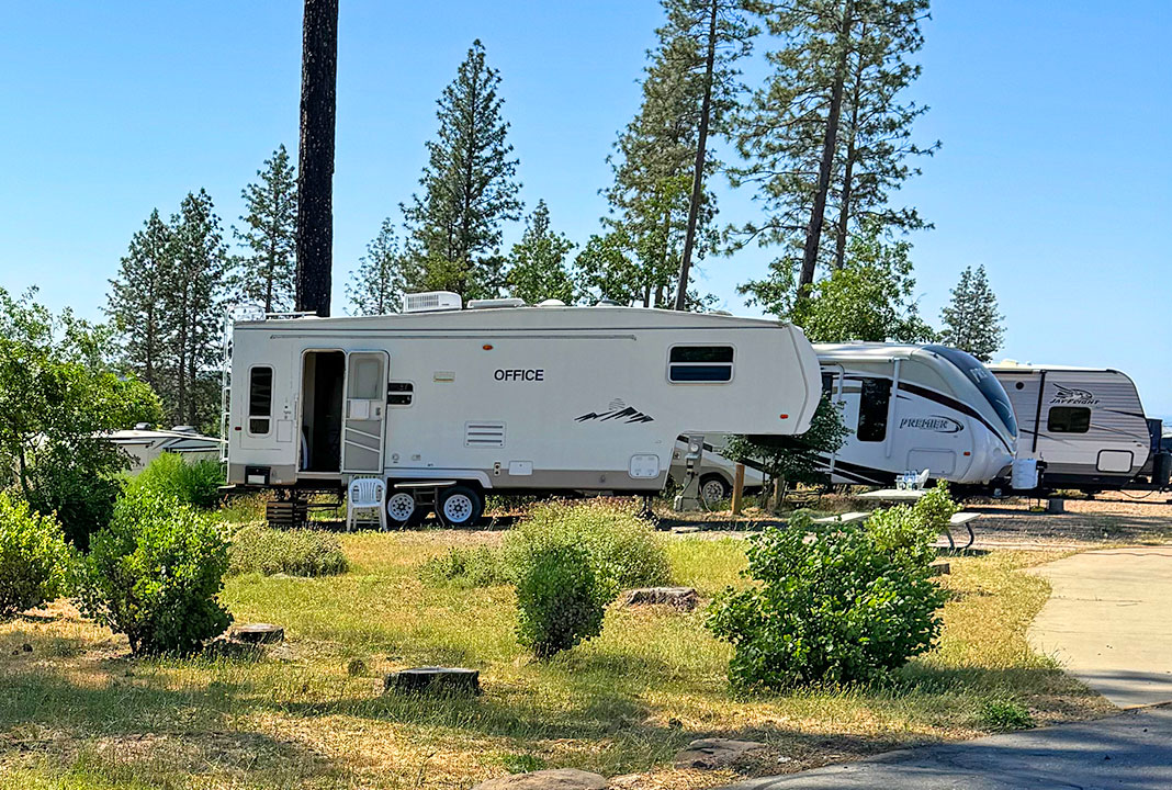 Pine Ridge RV Park Sign